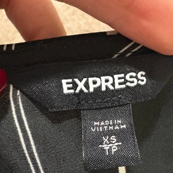 Black Wrap Dress with Long Bishop Sleeves for Cocktail, Size XSP - Picture 4 of 4